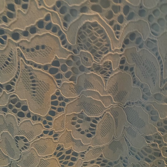 BHLDN  MARIA SLEEVELESS LACE MIDI DRESS in light blue - Picture 15 of 16